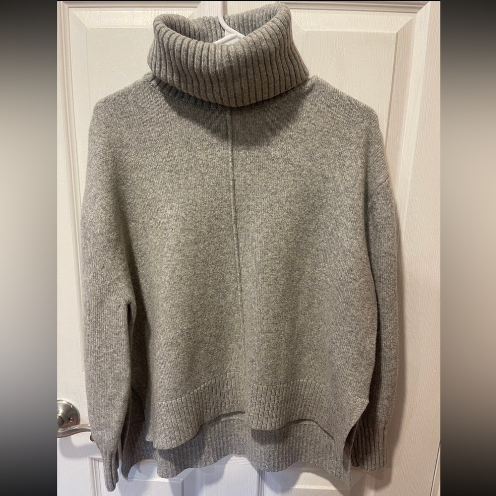 H&M High-Low Gray Oversize Gray Cowl Sweater size S